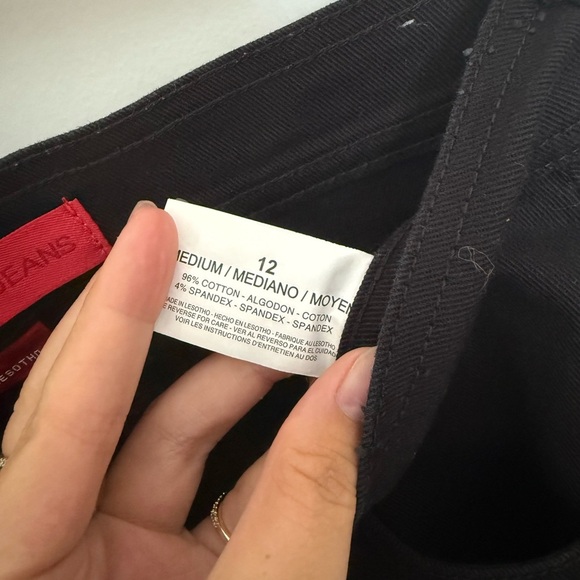 Gloria Vanderbilt Black Jeans - Picture 3 of 5